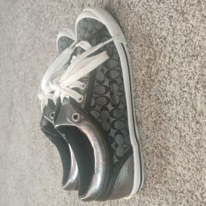 Coach Francesca Sneakers, Size 6B, Gray/Black/White, Silver